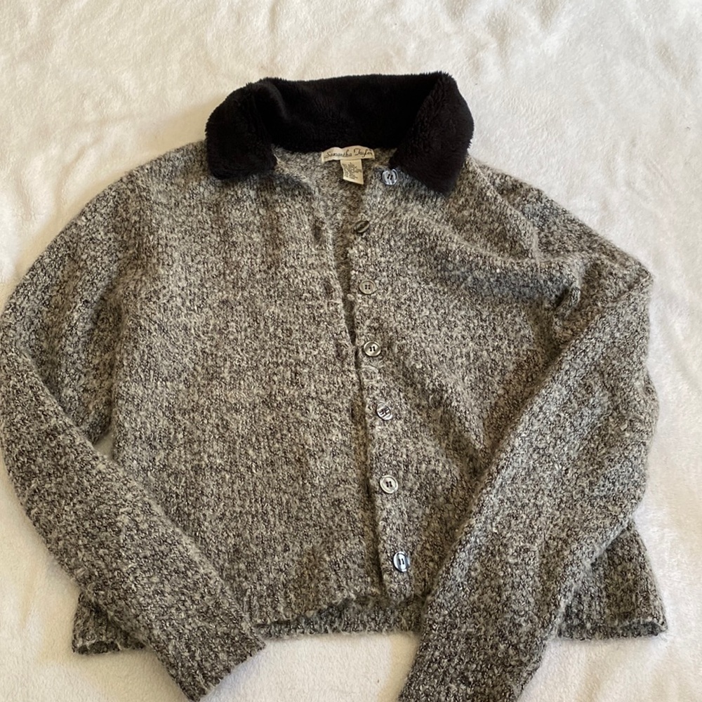 Vintage gray cardigan collar